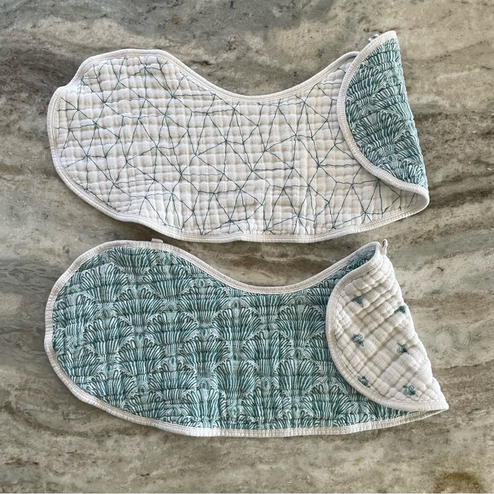 Aden + Anais 100% Cotton Muslin Burpy Bibs